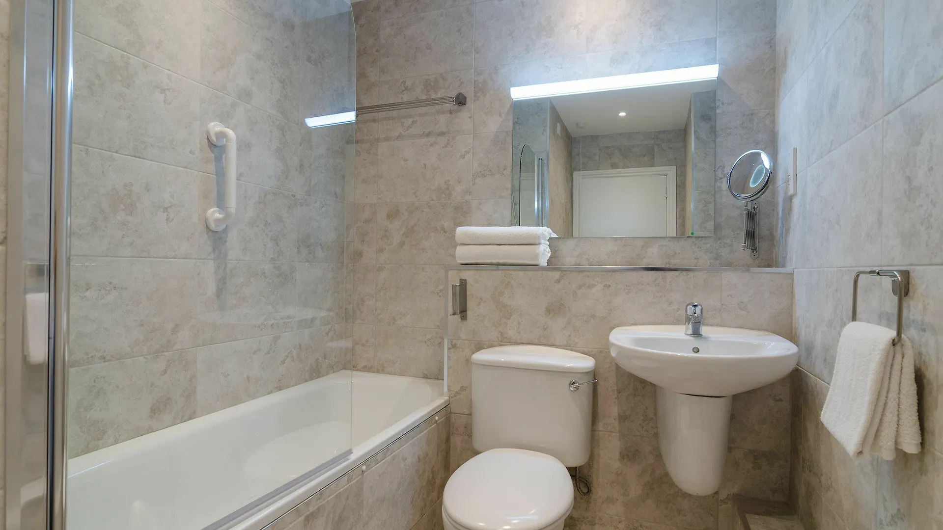 Alfred St Apartment ベルファスト