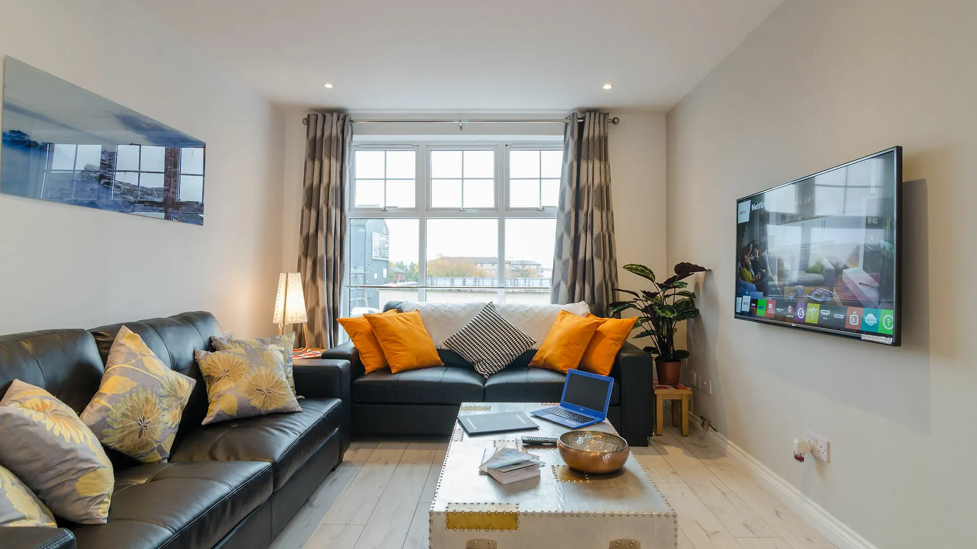 Alfred St Apartment ベルファスト 0*,  イギリス
