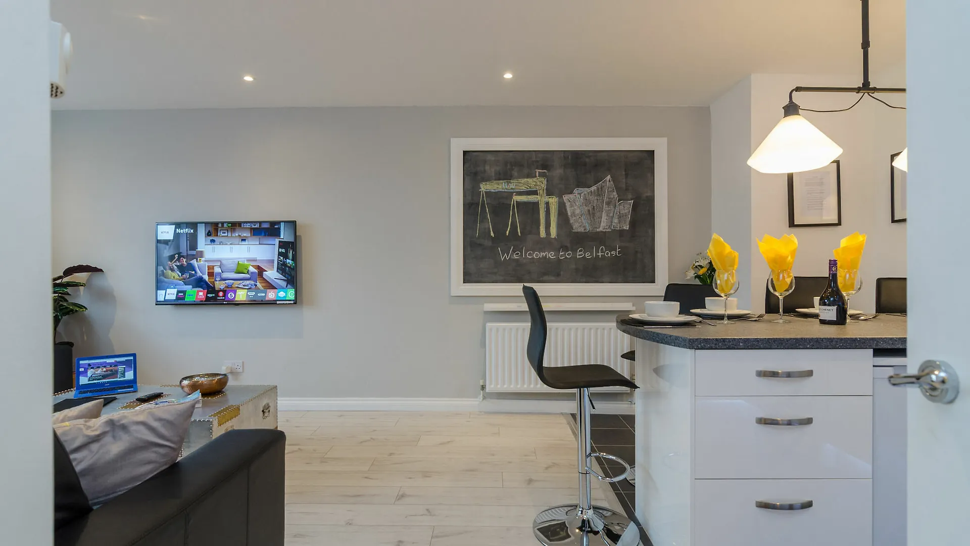 Alfred St Apartment Μπέλφαστ 0*,